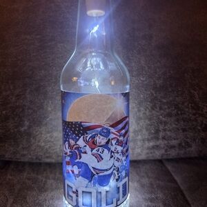 2026 MENS USA HOCKEY GOLD MEDALISTS CHAMPIONS COLLECTIBLE LIGHTED BOTTLES